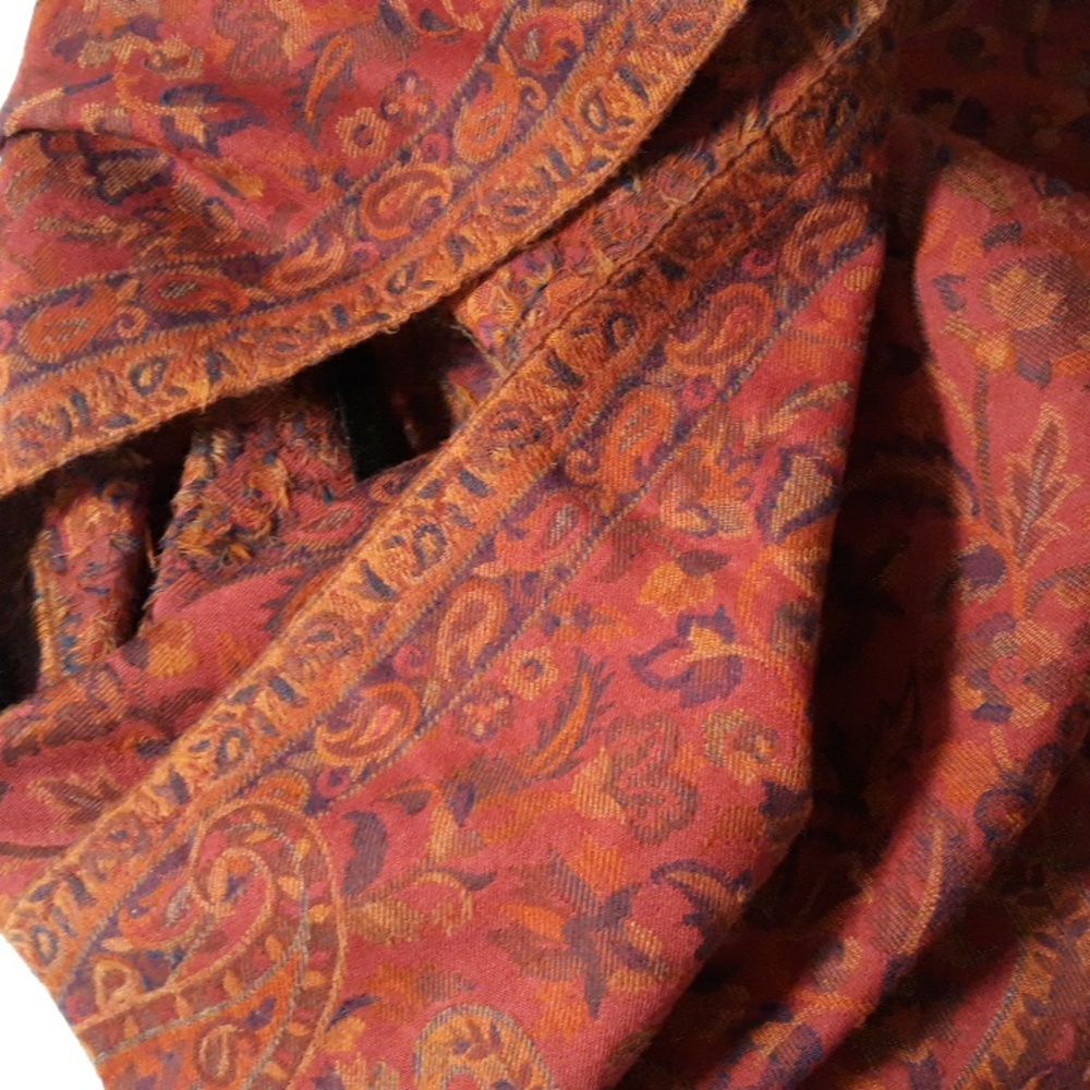 Scarf - Picture 3 of 3